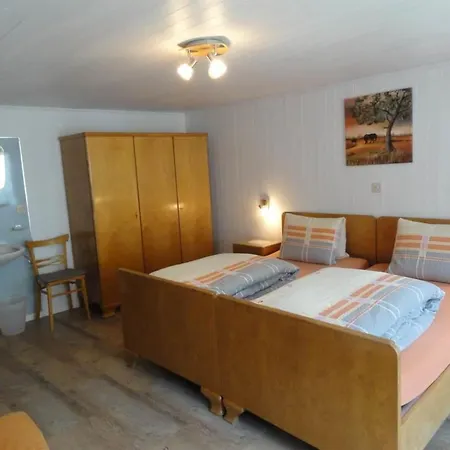 דירה Bergglueck By Interhome סאס-אלמאגל